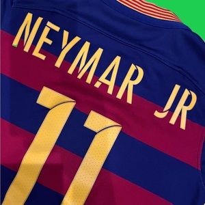 Neymar Jersey Barcelona 2015, Youth Small ⚽️
